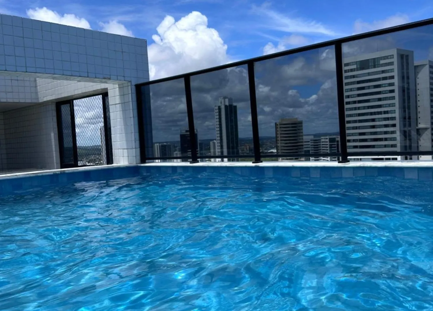 Flat Para 4 Pessoas Em Boa Viagem Com Piscina, Wifi 500Mbps, Localizado A 350 Metros Da Praia contacts